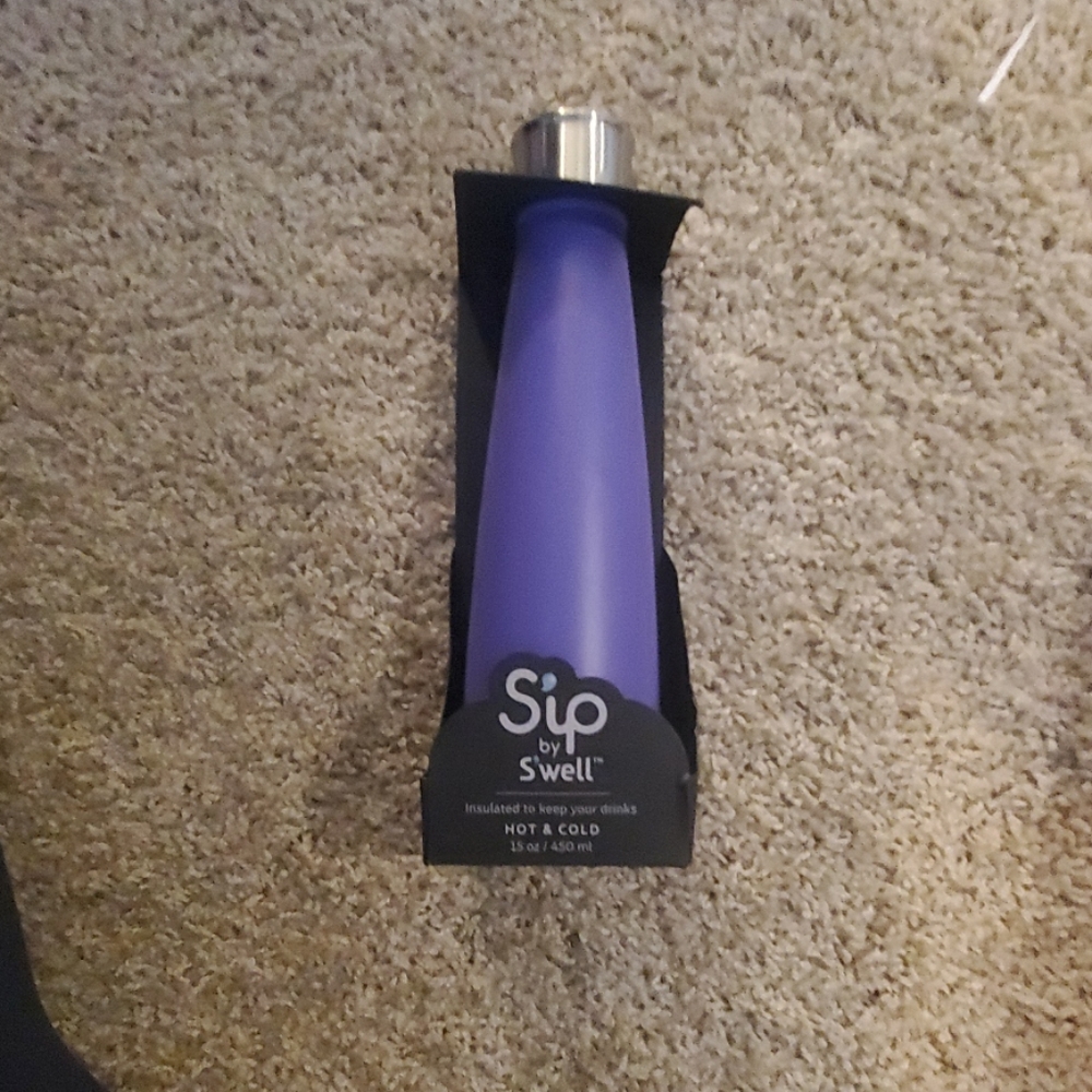 Sip by swell insulated water bottle